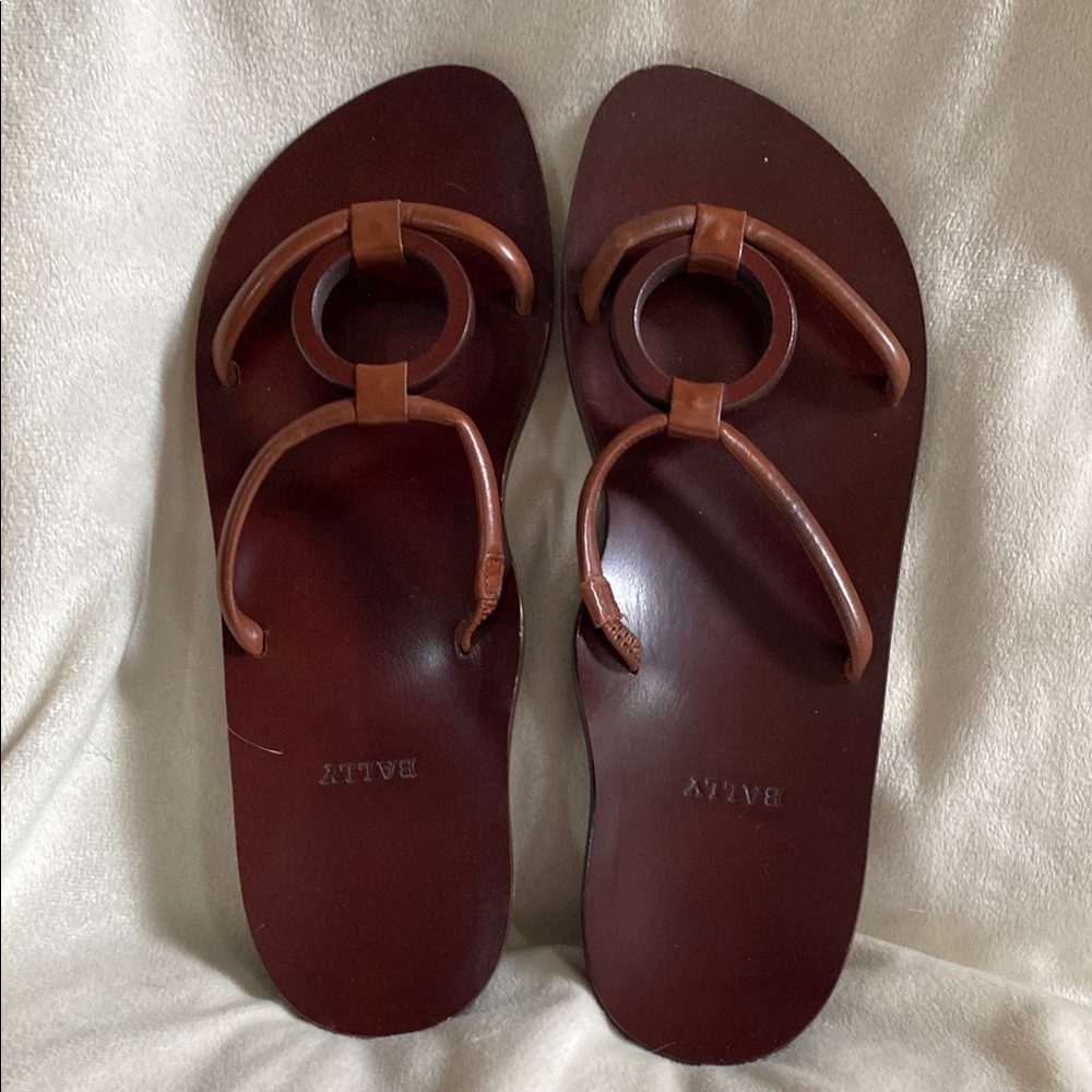 Bally Italy Brown Leather Circle Motif Sandals for Women size 9